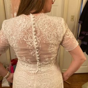Short-sleeved bridal lace topper/jacket